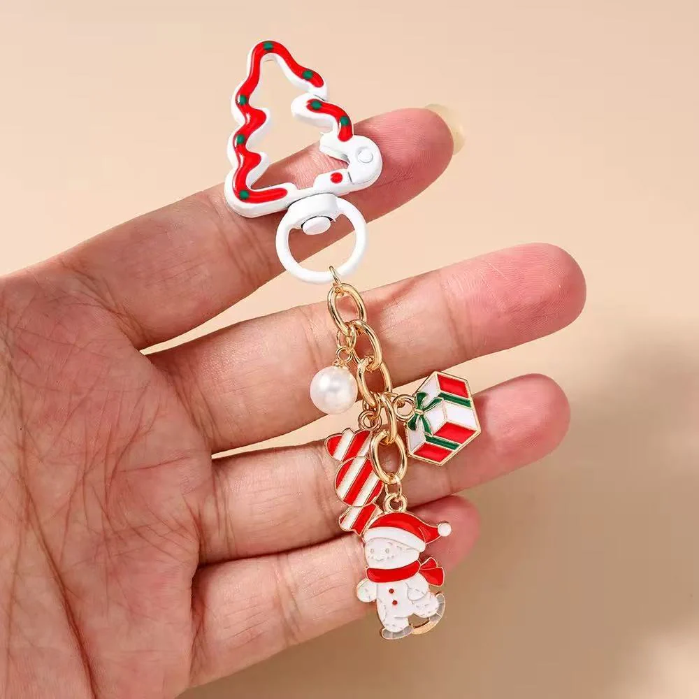 Christmas Series Metal Keychain Pendant Decorations - Perfect for Gifts & Packaging - Image 5