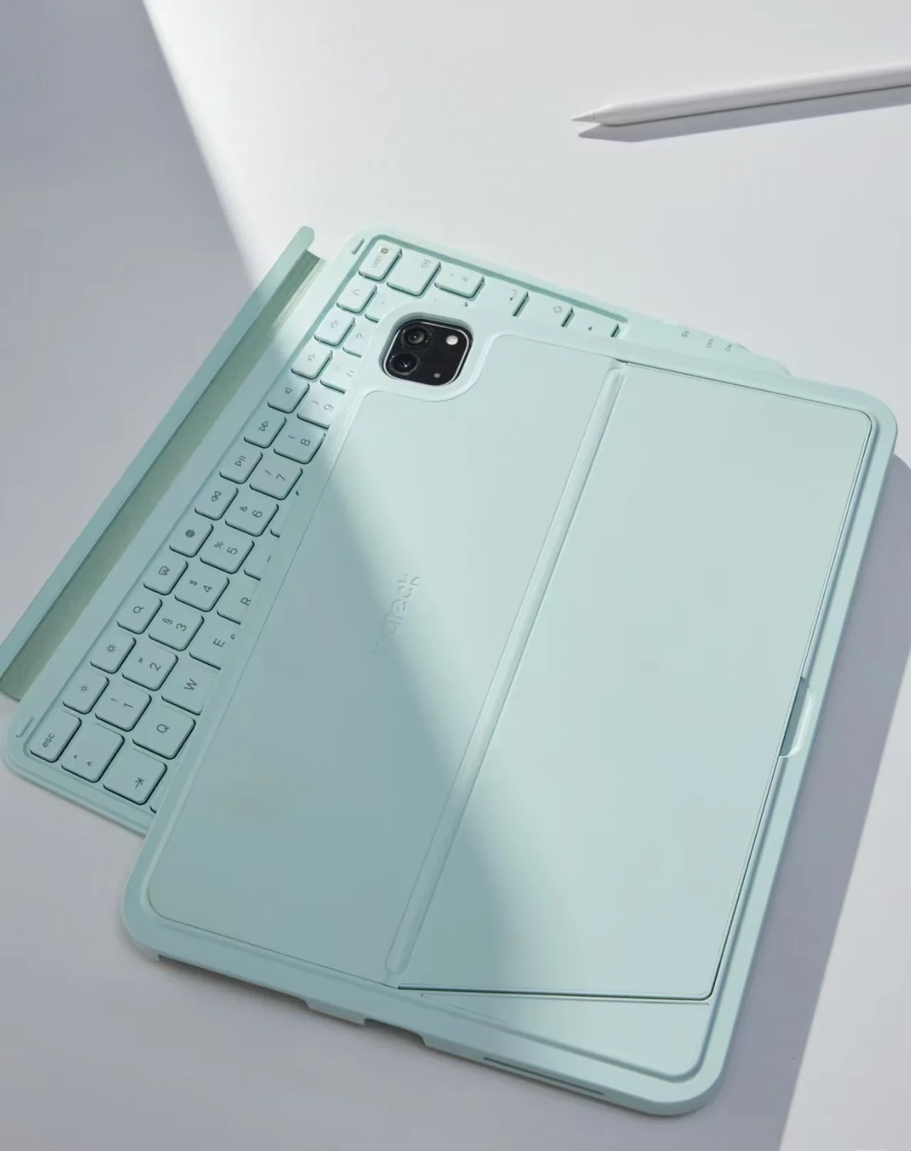 [Detachable] Apple iPad Air 4/5 10.9'' 4/5th Gen (2020/2022) Inateck Magnetic Touchpad Wireless Keyboard Case - Image 22