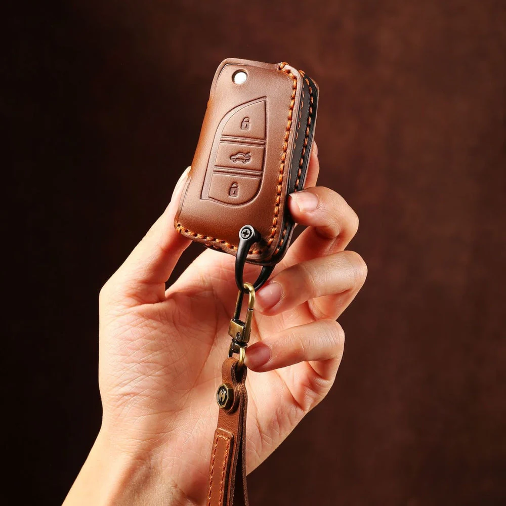 Toyota Handcrafted Genuine Leather Folding Car Key Fob Protective Case Cover For RAV4, Avalon, Avensis, Aygo, Camry, Corolla - Image 9
